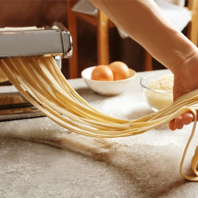 pasta machine, chrome - Whisk