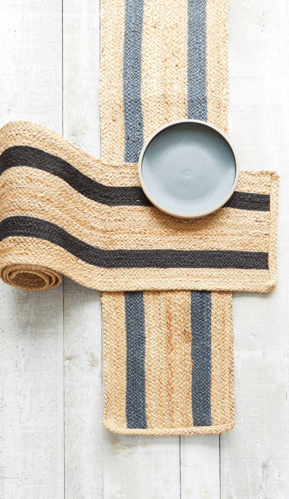 Bold Stripe Woven Table Runner Black 13" x 72"