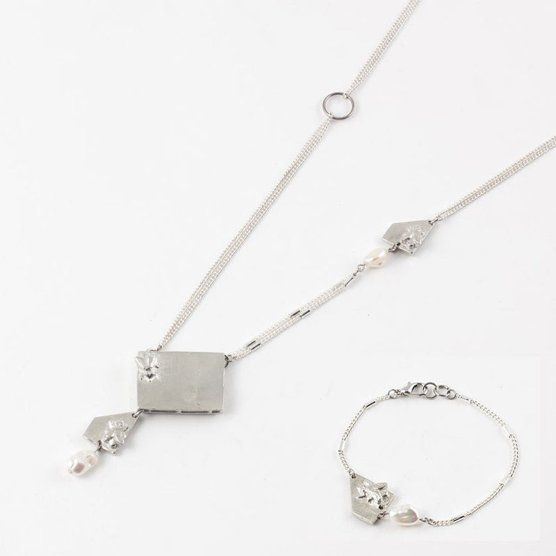 Guylaine Necklace – Gift Set gift Montreal Villeray Urban Palate