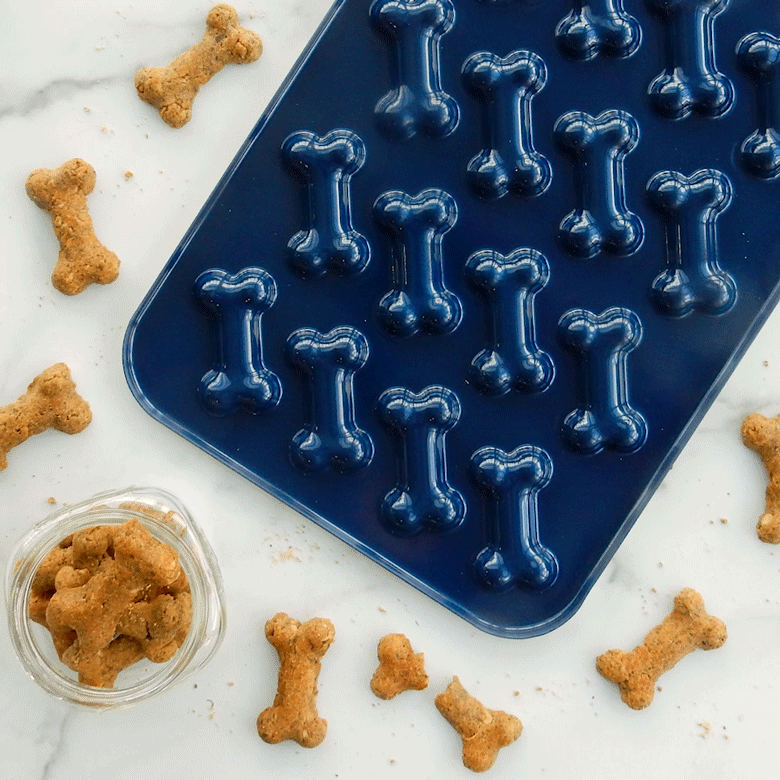 Puppy Love Treat Pan - AS IS – Gifts & Kitchen Accessories gift Montreal Villeray Urban Palate