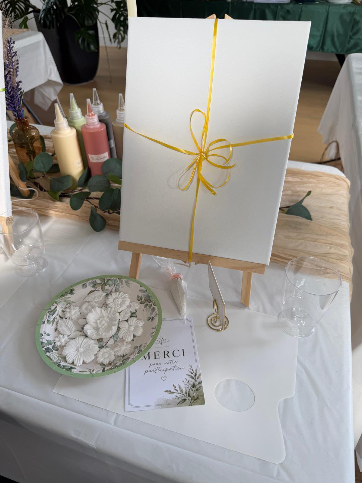 Creative Workshop: Textured Canvas Art