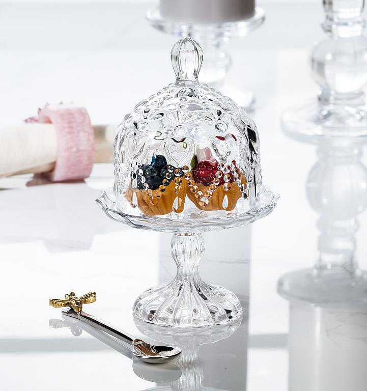 Small Covered Pedestal Plate with Hearts