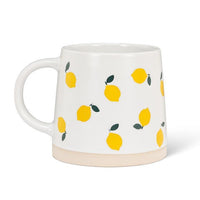 Taza de base ancha con limones