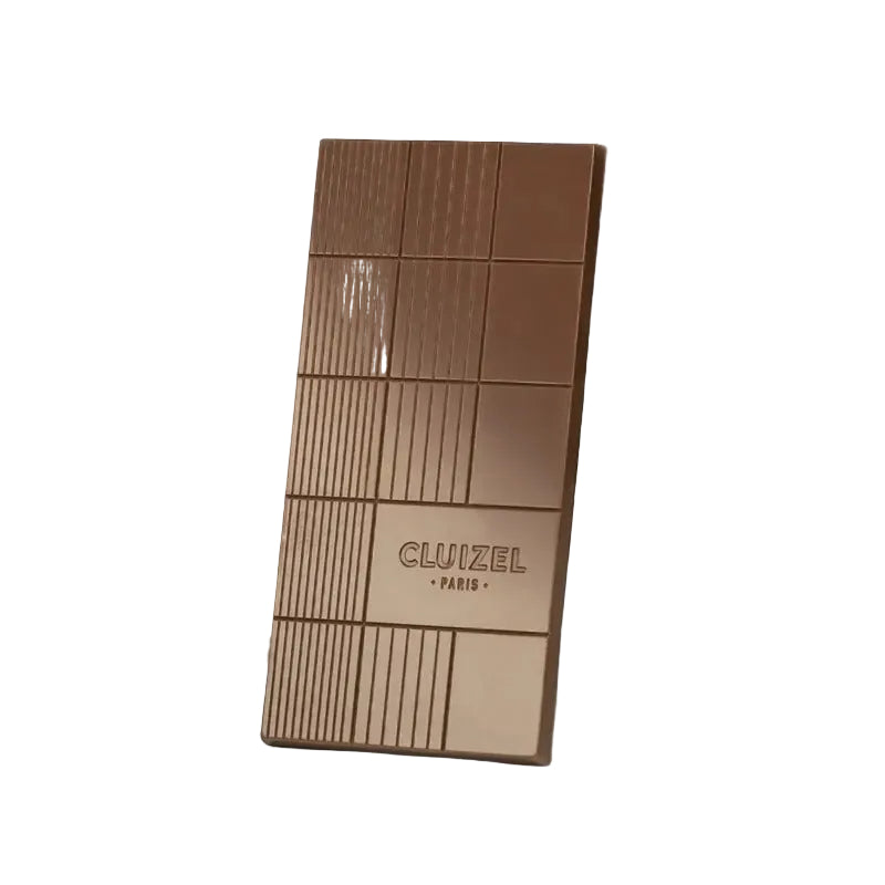 Chocolate bar with Cluizel branding on a dark background