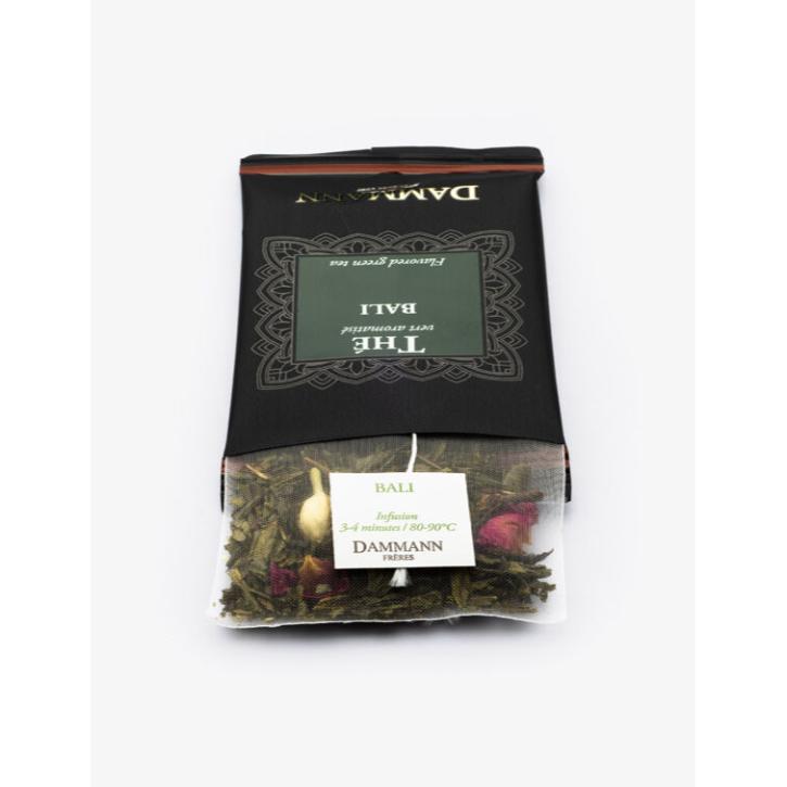 Adore una variedad de 20 tés de mezclas clásicas y aromatizados