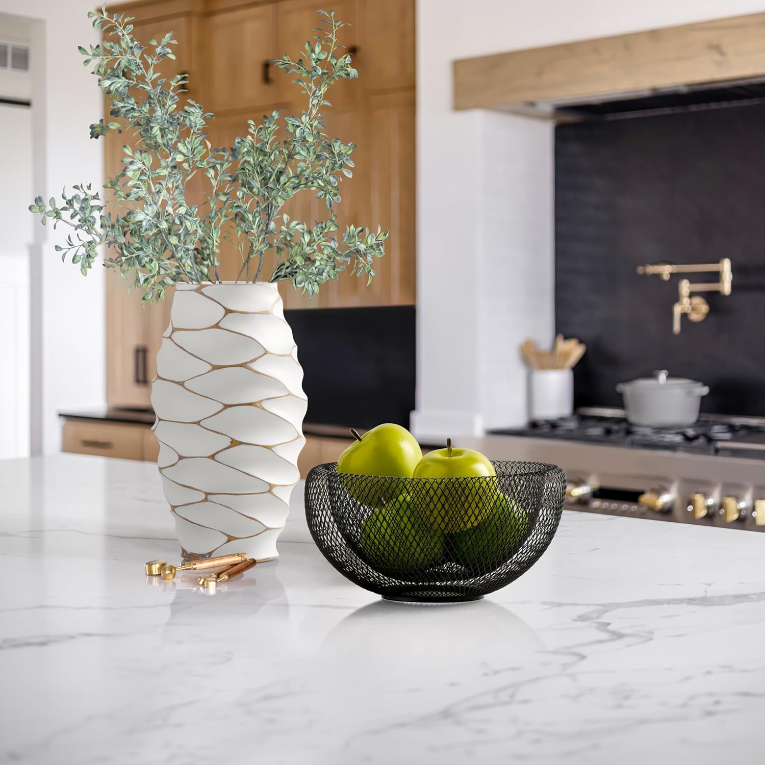 Double Wall Wire Mesh Metal Decorative Bowl – Home Décor gift Montreal Villeray Urban Palate