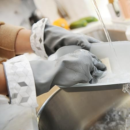 Splash Control Natural Latex Cleaning Gloves