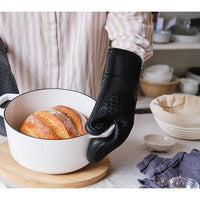 Silicone Oven Mitt with Quilted Lining - Black