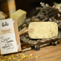 Jabón de Castilla de Aceite de Oliva Flores de Lavanda y Manzanilla LOLO 90g