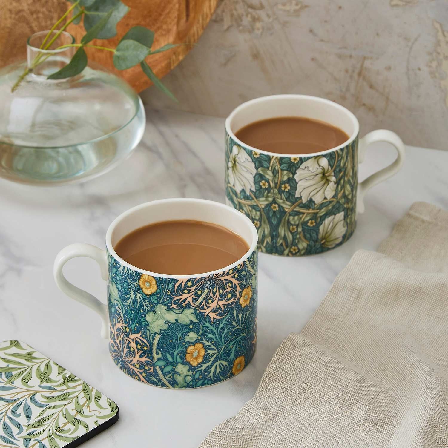 Ensemble de 2 tasses Morris et Co, motif algues et mouron