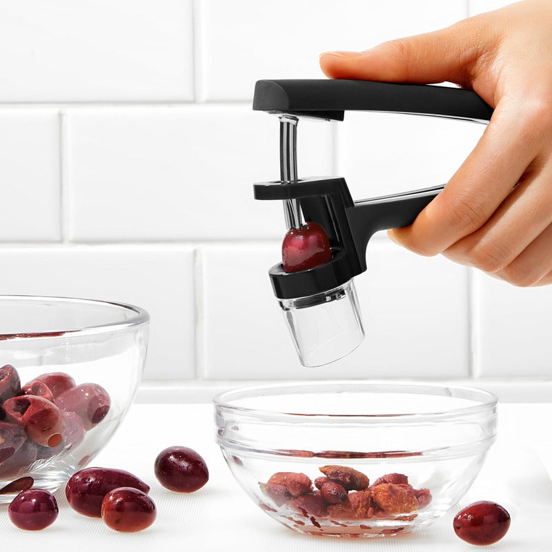 Cherry & Olive Pitter