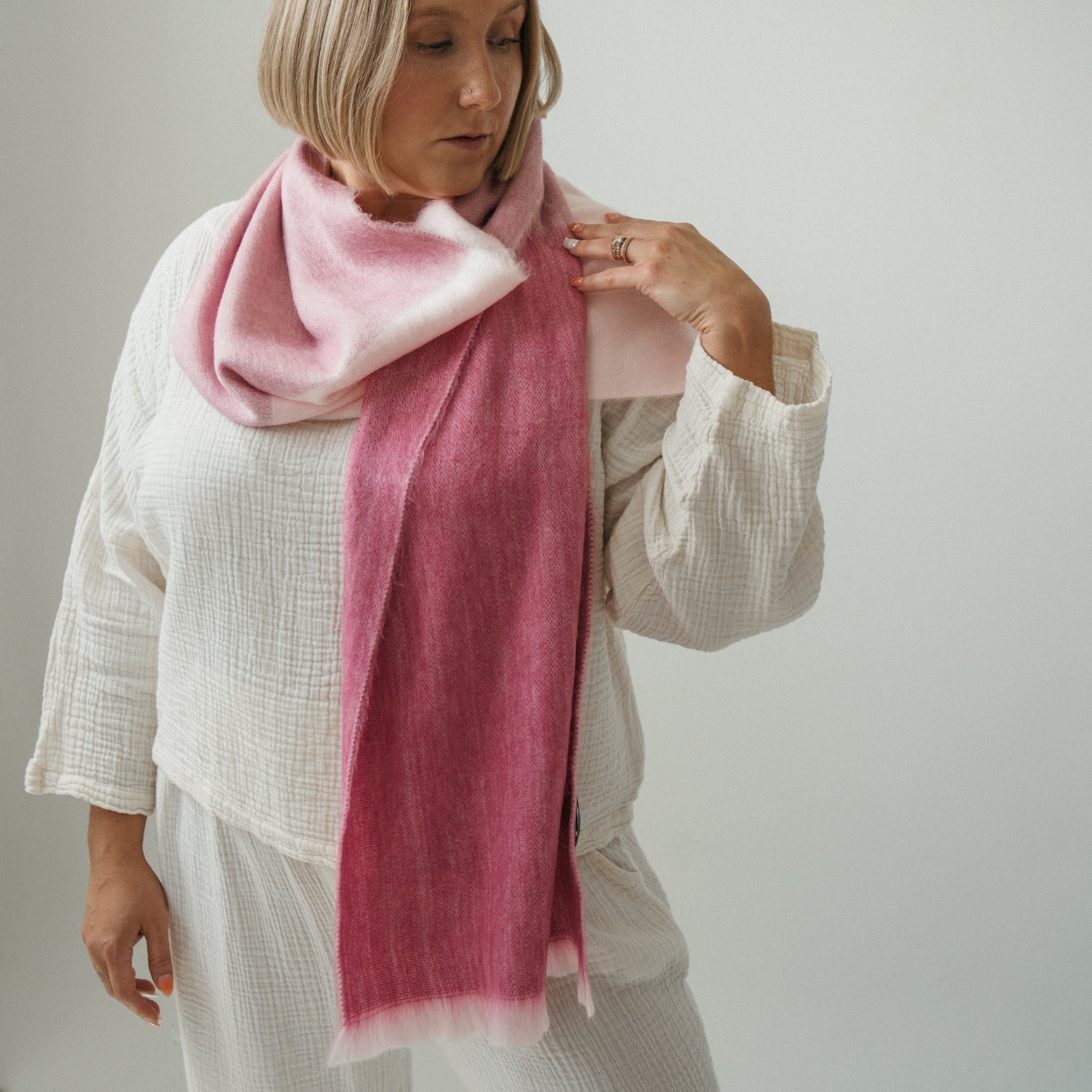 Alpaca Seamless Check Scarf - Sorbet
