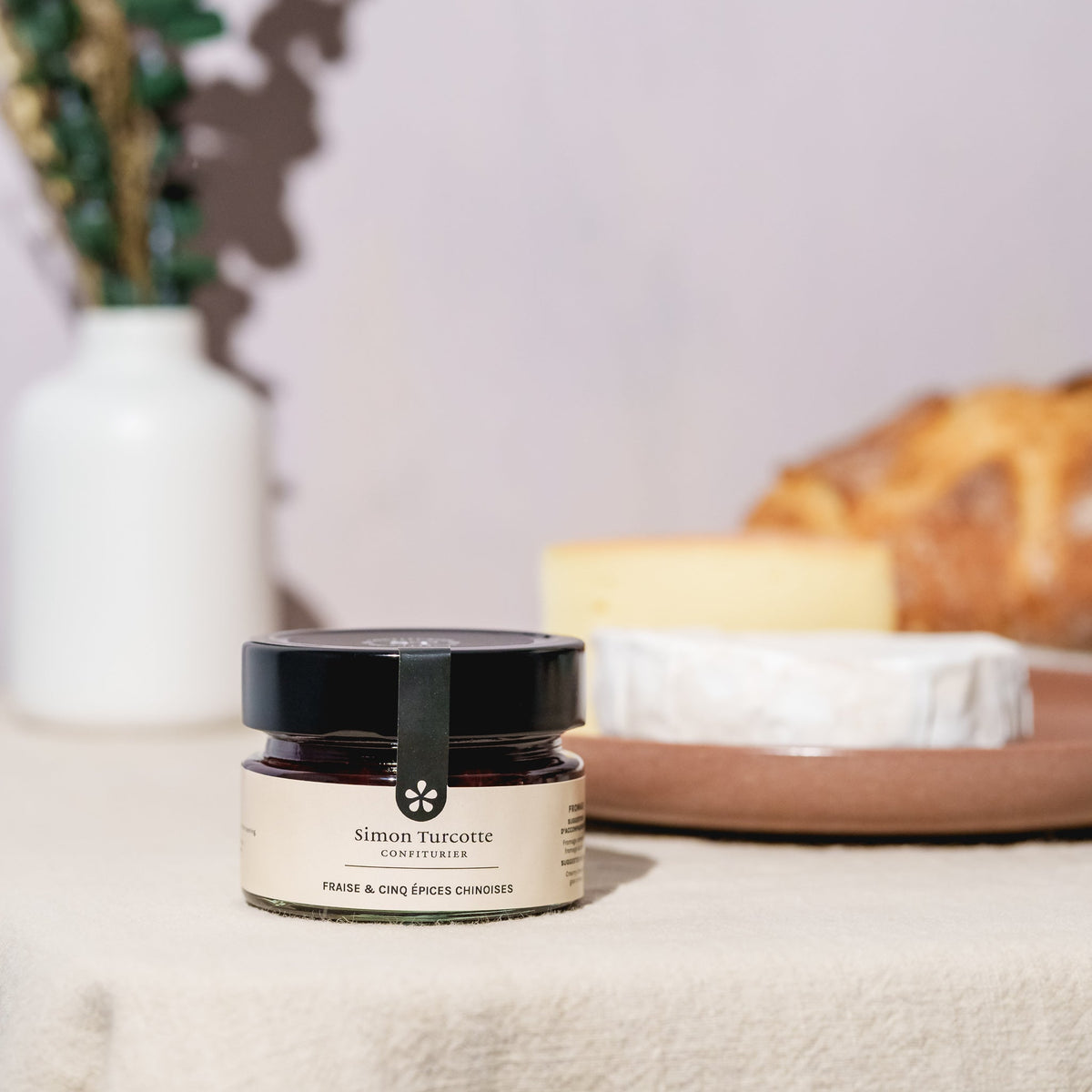 Strawberry and Chinese 5 Spice Cheese Jam 125ml