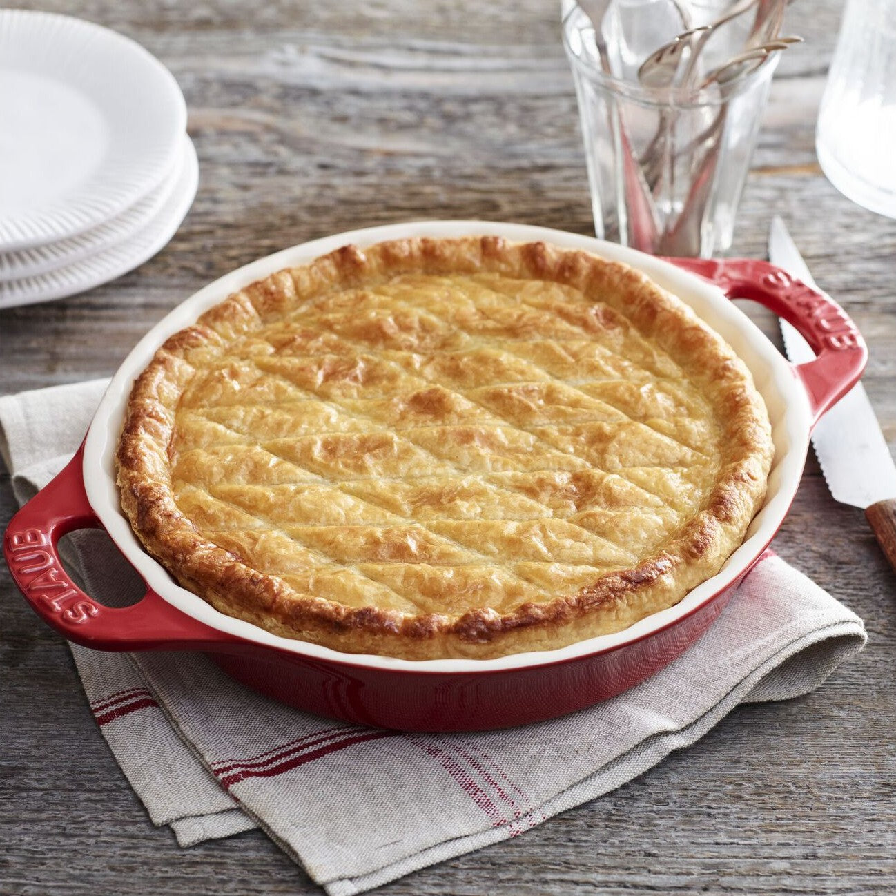 Cherry Red Ceramic Round Pie Dish 24cm