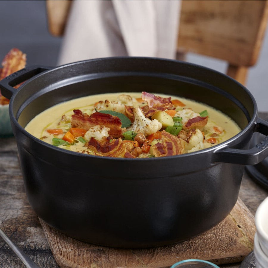 Black Cast Iron Round Cocotte - 28cm / 6.7L – Urban Palate