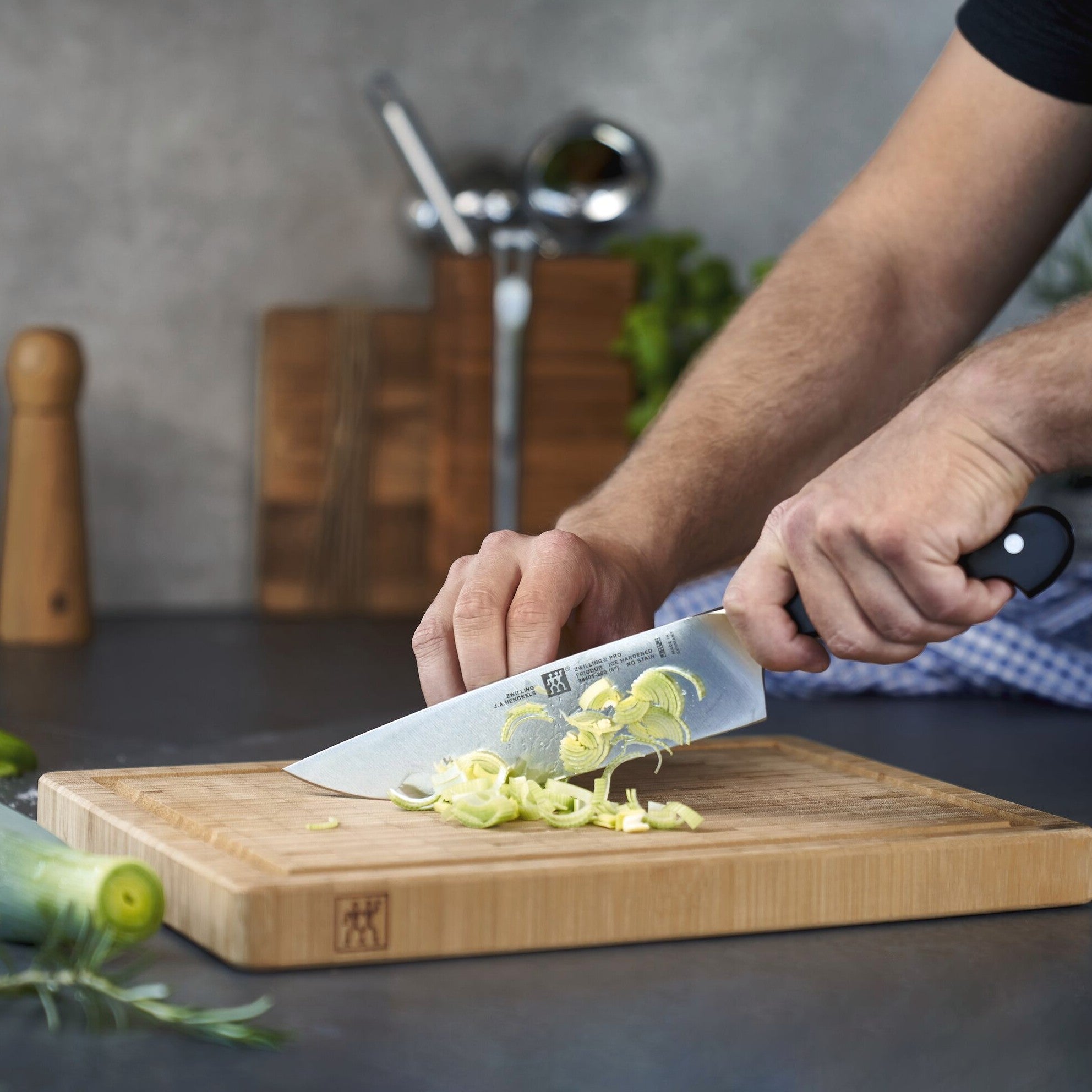 Pro Chef Knife 8-inch