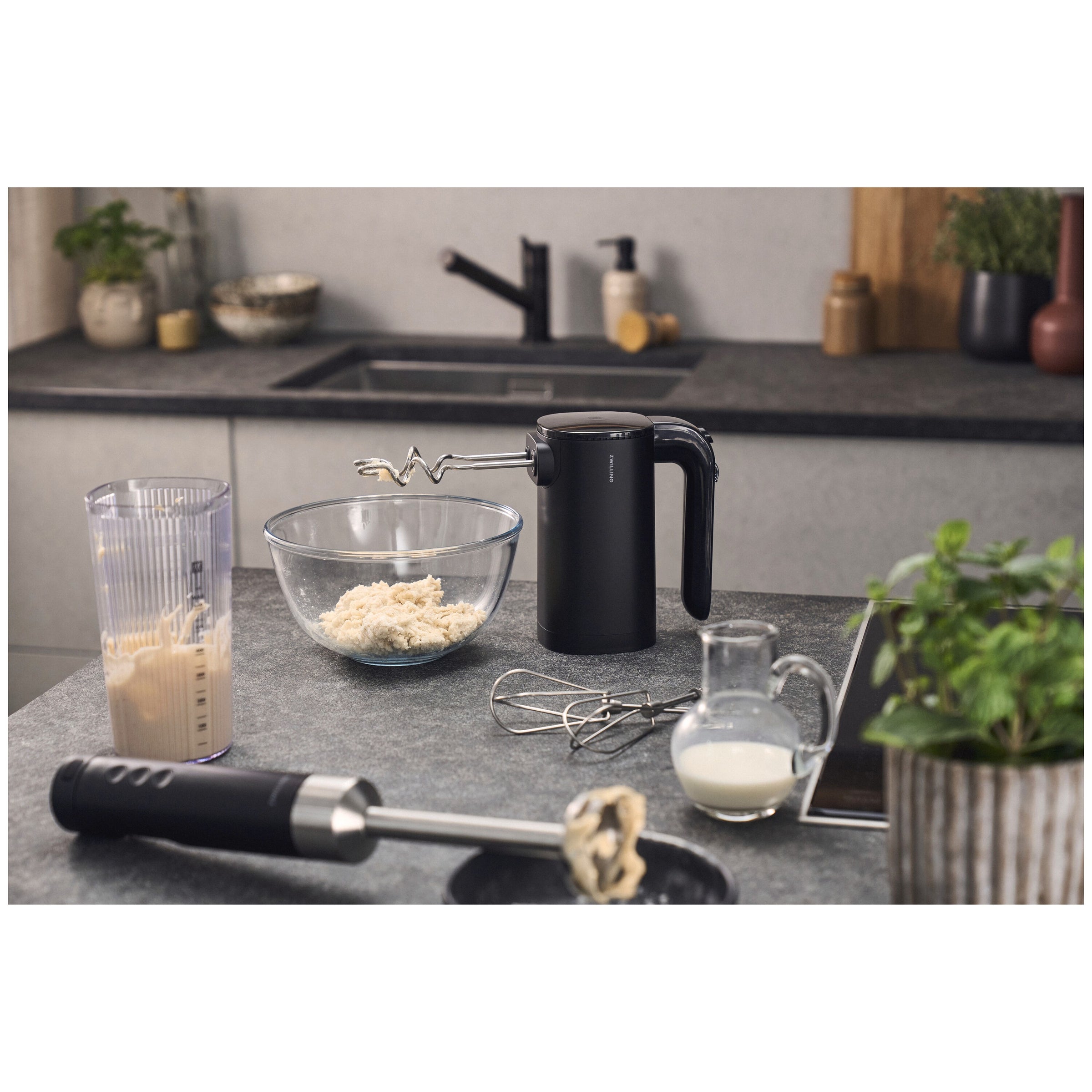 XTEND Cordless Hand Mixer Starter Set with Battery